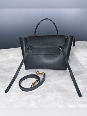 CÉLINE
CÉLINE Grained Calfskin Belt Bag Micro